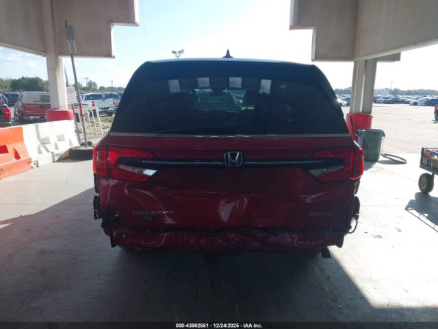 Honda Odyssey Touring Image 19