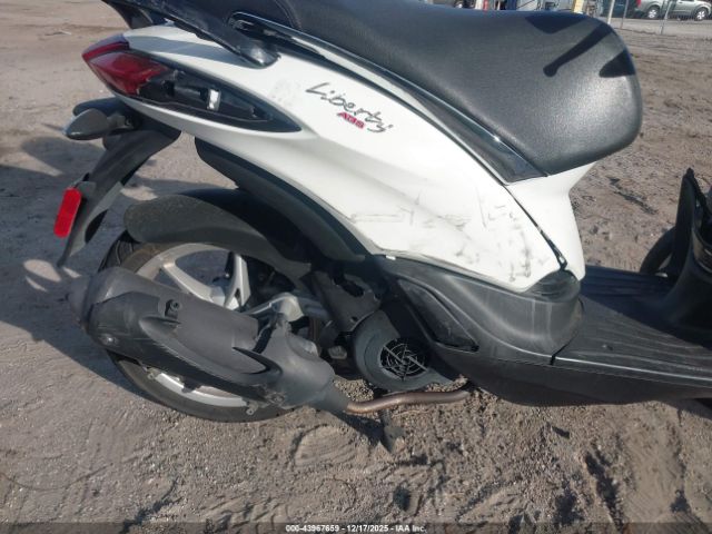 Piaggio Liberty Image 16
