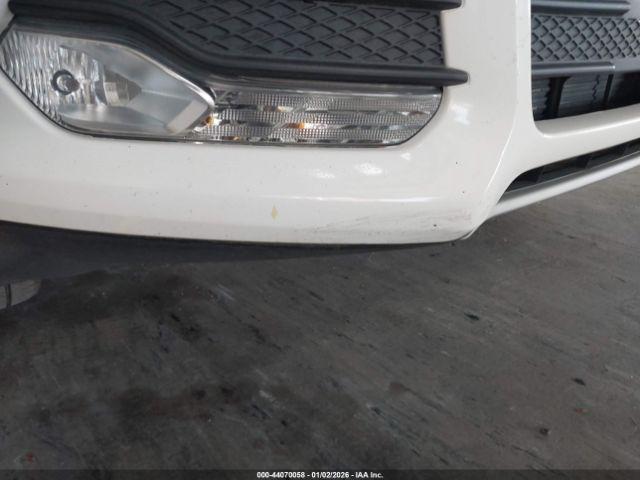 Ford Escape Se Image 2