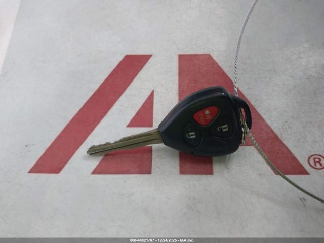 Toyota RAV4 Image 11