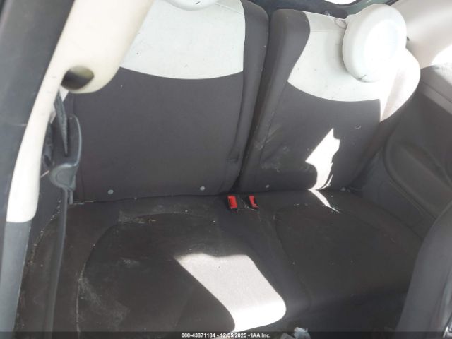 FIAT 500 Pop Image 11