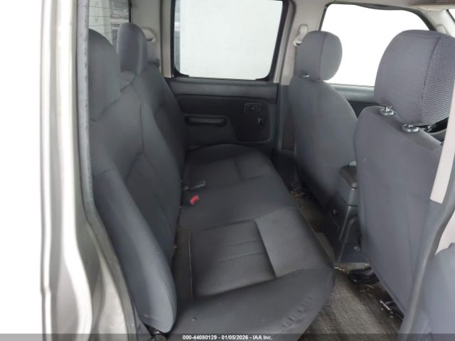 Nissan Frontier Xe-v6 Image 9