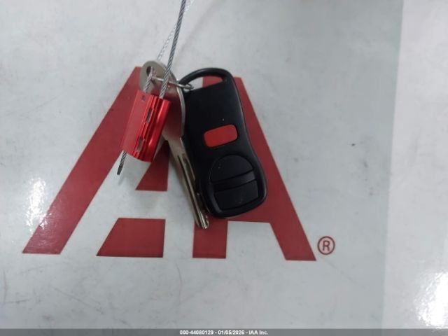 Nissan Frontier Xe-v6 Image 7