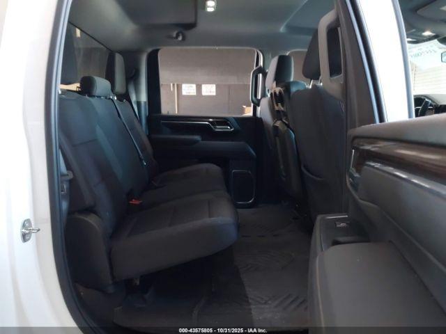 Chevrolet Silverado 2500 4wd  Standard Bed Lt Image 9