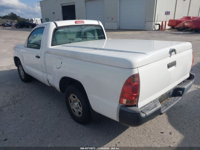 Toyota Tacoma Image 14