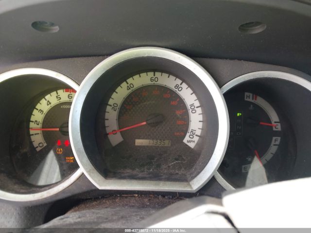 Toyota Tacoma Image 5