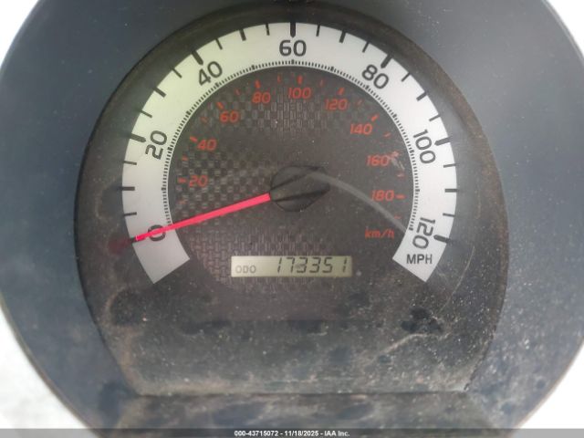 Toyota Tacoma Image 11