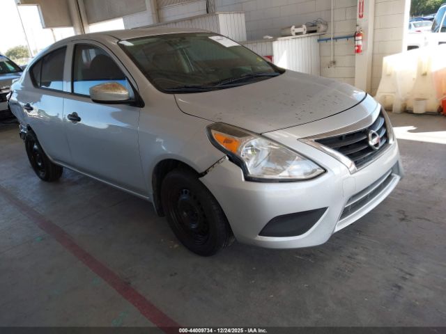 Nissan Versa 1.6 S+ Image 1
