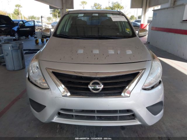 Nissan Versa 1.6 S+ Image 3