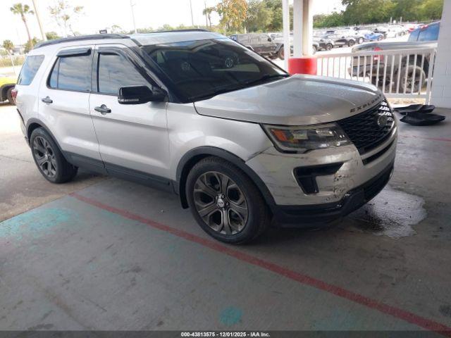  Salvage Ford Explorer