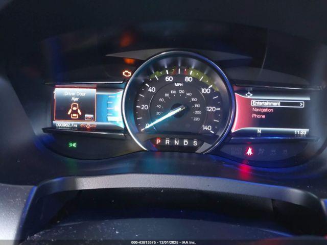 Ford Explorer Sport Image 5