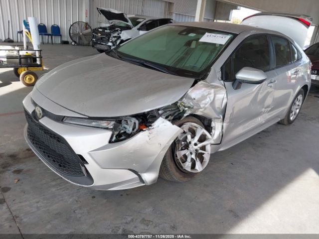 Toyota Corolla Le Image 16