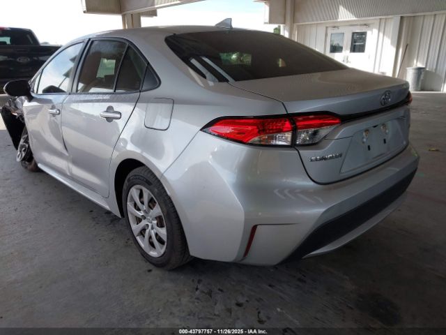 Toyota Corolla Le Image 5
