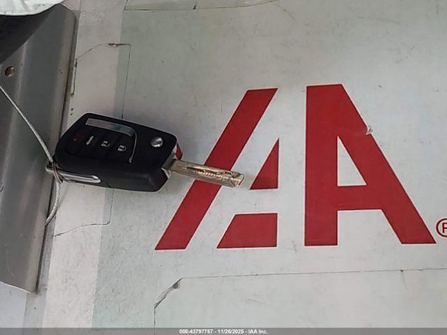 Toyota Corolla Le Image 10