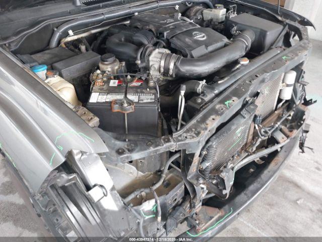 Nissan Frontier Sv Image 10