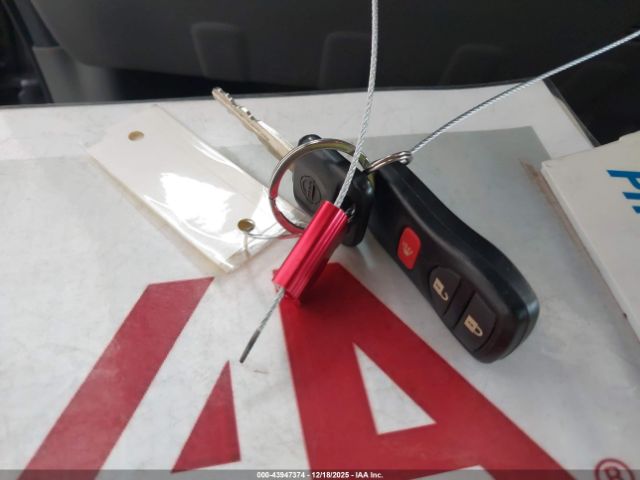 Nissan Frontier Sv Image 14