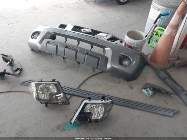 Nissan Frontier Sv Image 13