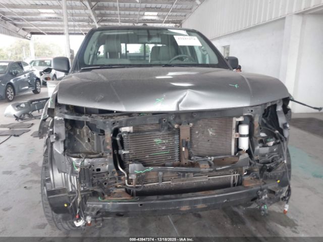 Nissan Frontier Sv Image 9