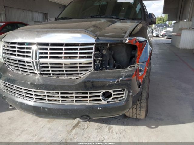 Lincoln Navigator Image 5