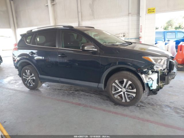 Toyota RAV4 Le Image 17