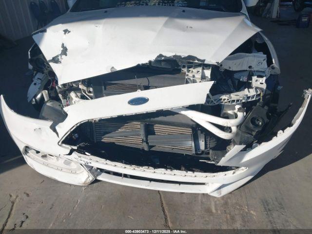 Ford Focus St Image 2