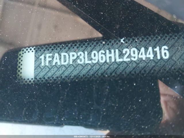 Ford Focus St Image 10