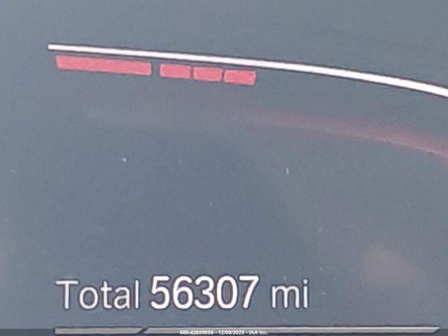 BMW 5 Series Xdrive Image 16