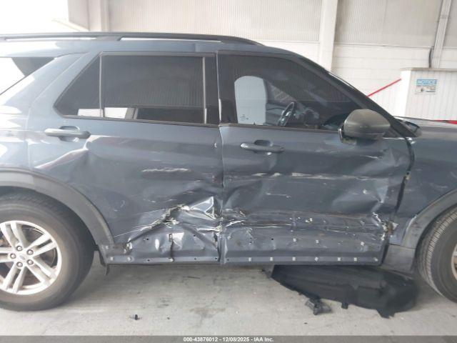 Ford Explorer Xlt Image 14