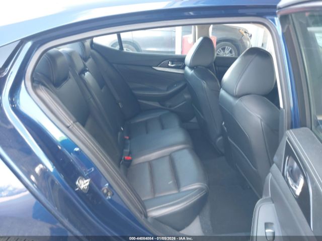 Nissan Maxima 3.5 Sv Image 6