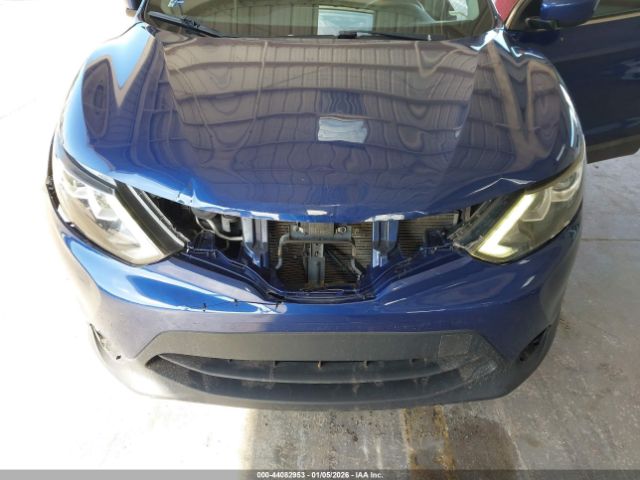 Nissan Rogue S Image 10