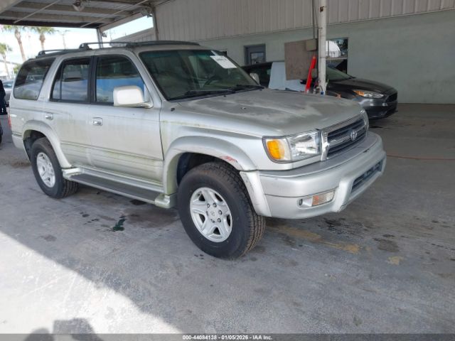 Toyota 4Runner Limited V6 Image 1