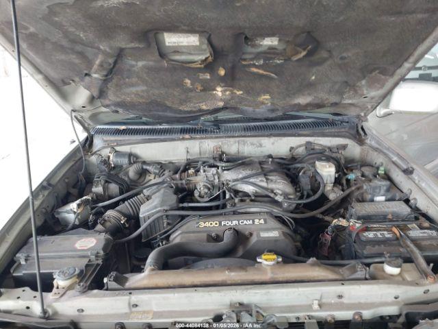 Toyota 4Runner Limited V6 Image 9