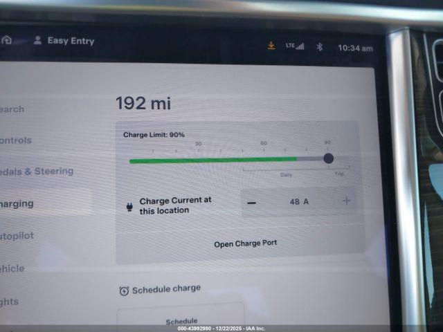 Tesla Model S Image 13