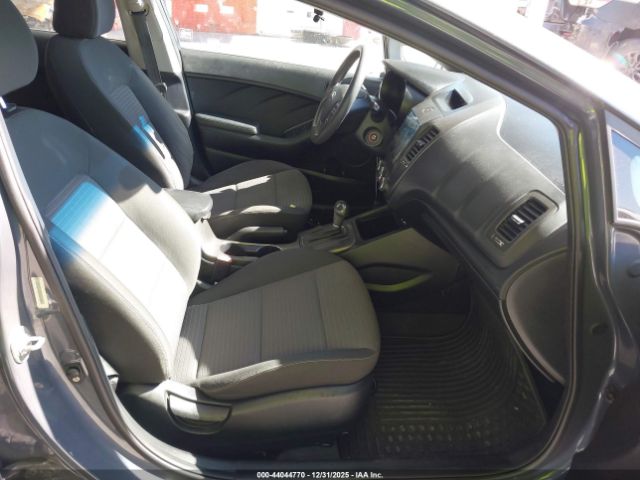 Kia Forte Lx Image 4