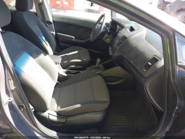 Kia Forte Lx Image 4