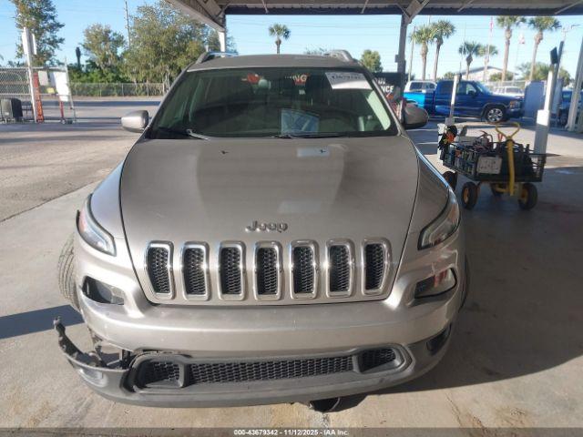 Jeep Cherokee Latitude Image 8