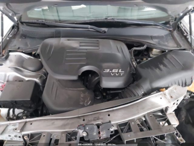 Chrysler 300 300s Image 15