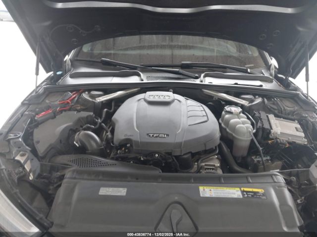 Audi A4 40 Titanium Premium Image 12