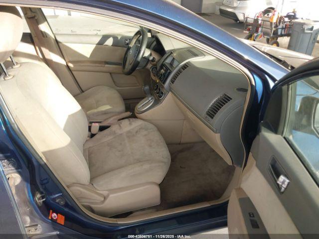 Nissan Sentra 2.0s Image 6