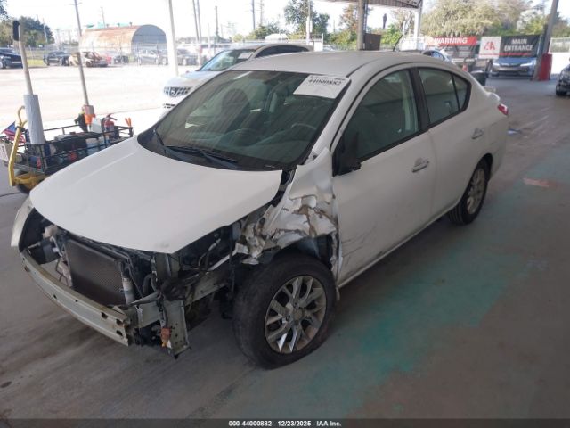 Nissan Versa 1.6 Sv Image 13