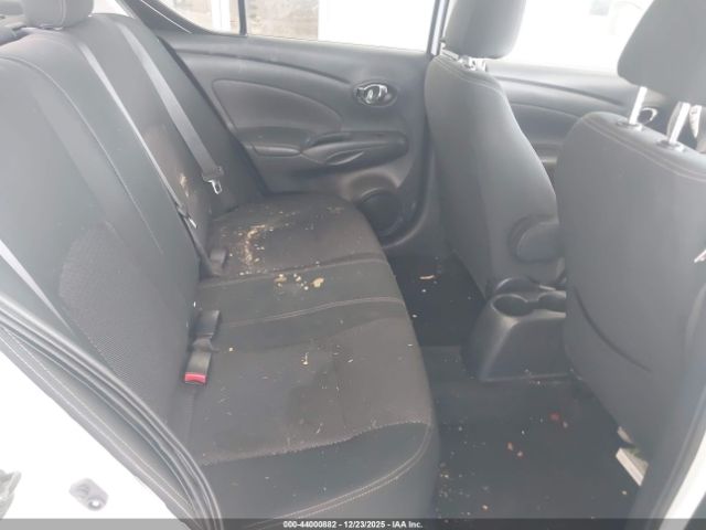 Nissan Versa 1.6 Sv Image 15