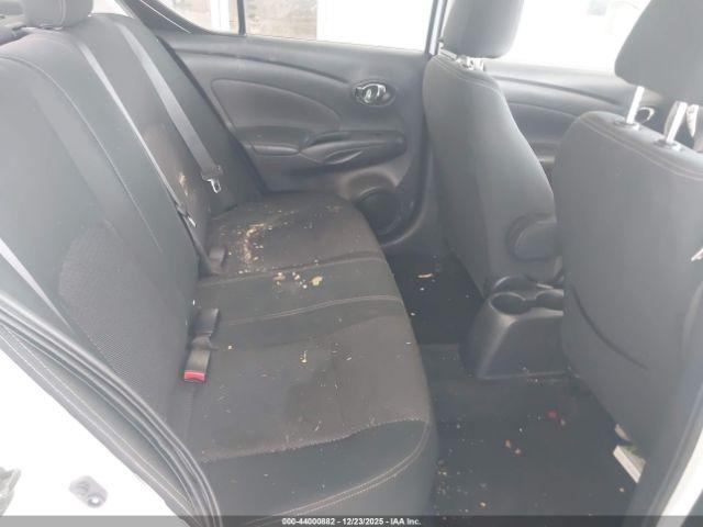 Nissan Versa 1.6 Sv Image 15