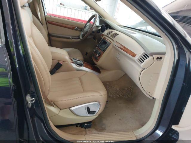Mercedes-Benz R 350 4matic Image 10