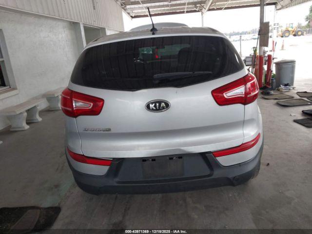Kia Sportage Lx Image 7