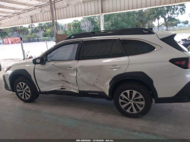 Subaru Outback Premium Image 12