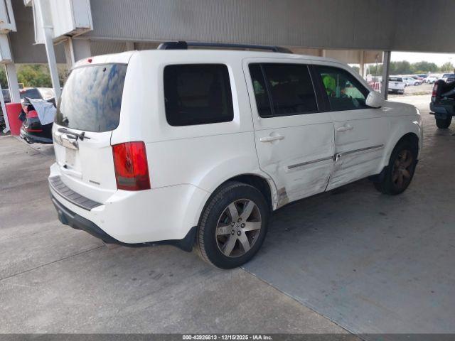 Honda Pilot Touring Image 2