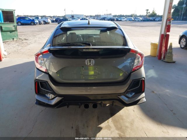 Honda Civic Sport Image 12