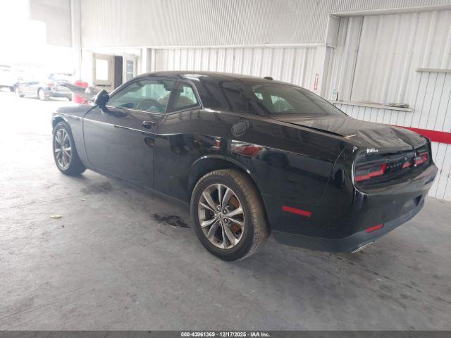 Dodge Challenger Sxt Image 16