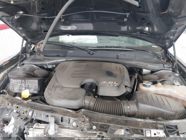 Dodge Challenger Sxt Image 2