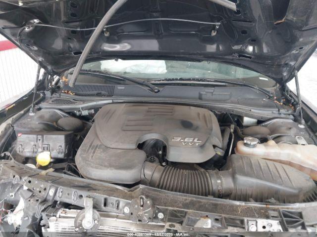 Dodge Challenger Sxt Image 2